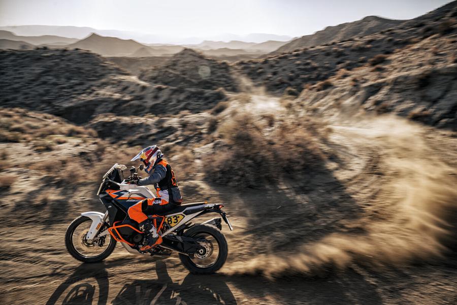 2025 KTM 1390 Super Adventure S